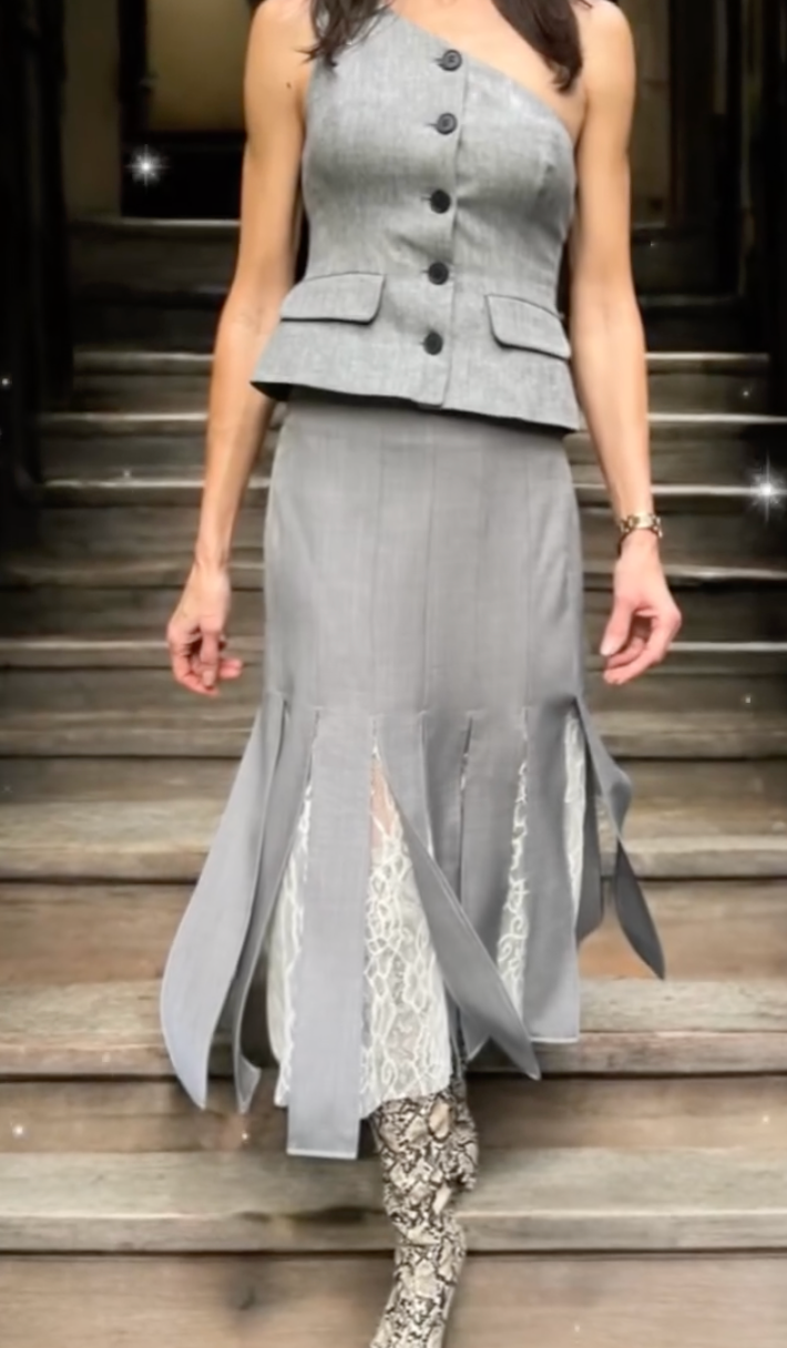 FALDA SLITS